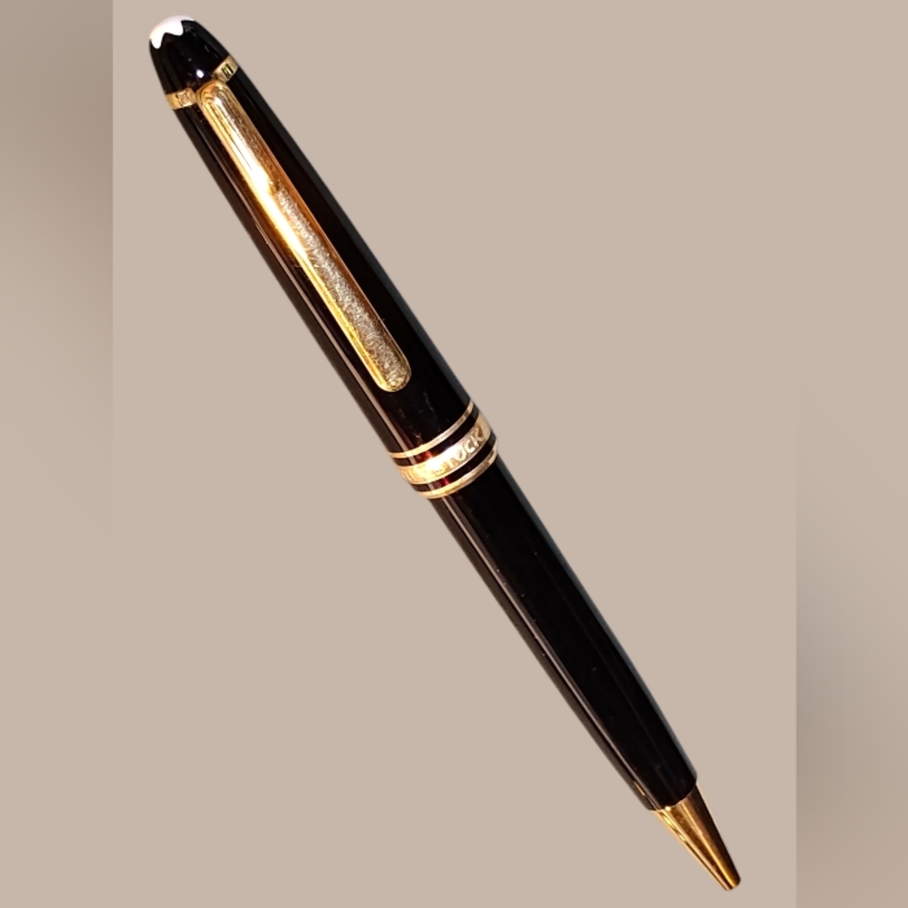 Montblanc Meisterstück Classique Elegant Gold Coated Ballpoint Pen - Picture 2 of 6
